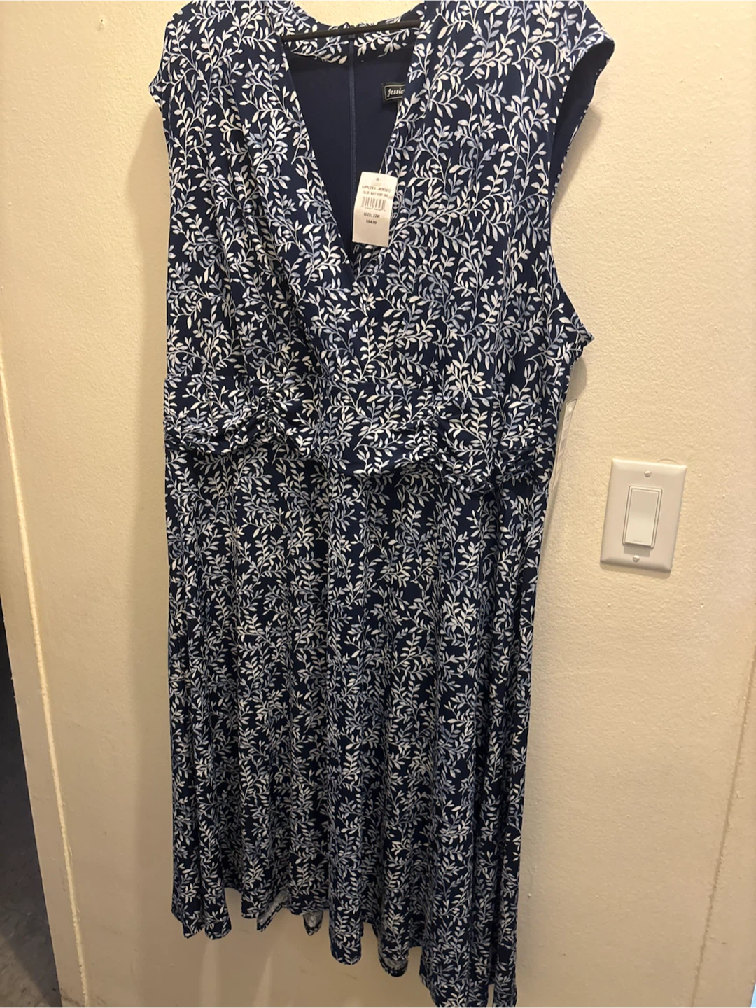 NEW-Jessica Simpson Navy Blue Floral Print Dress