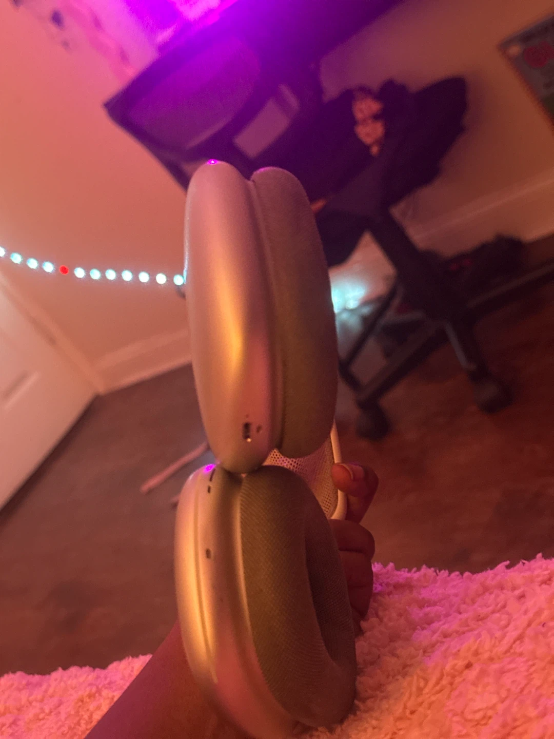 Apple AirPods Max Headphones - photo 2