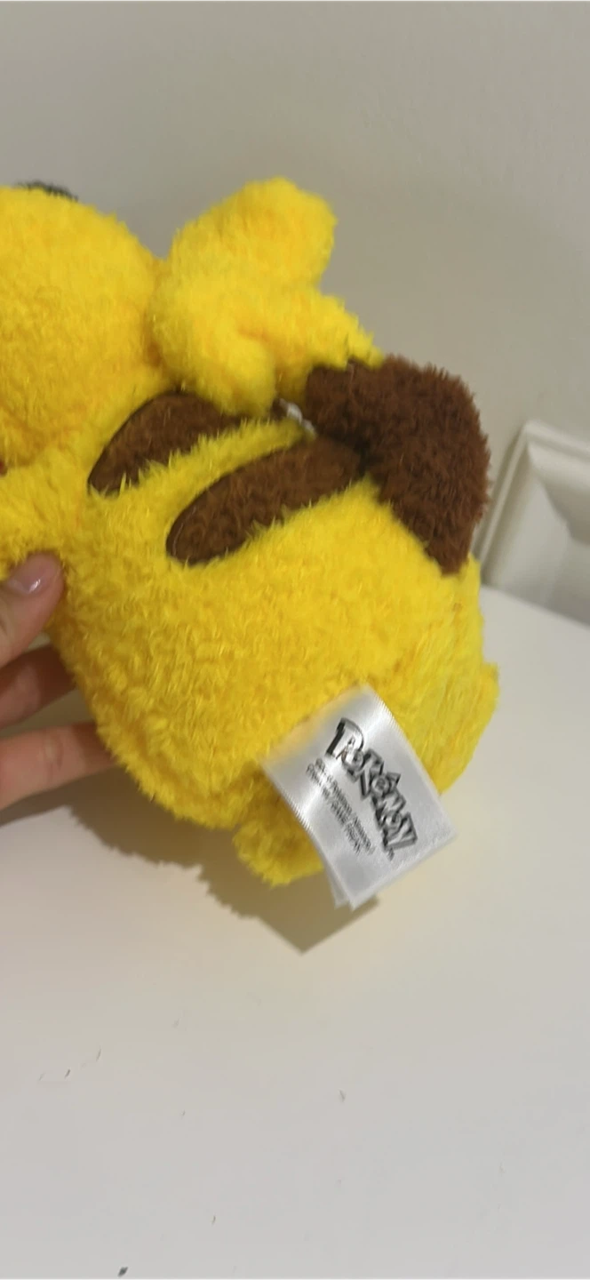 Pikachu plush - photo 4