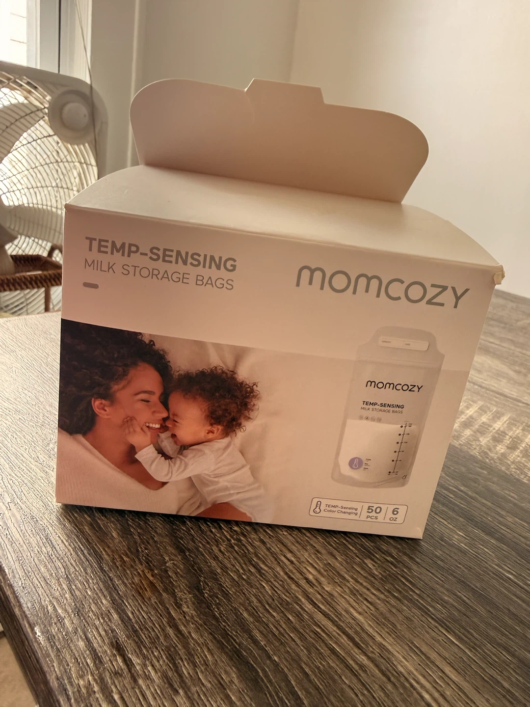 Momcozy Temp-Sensing Milk Storage Bags - 150 Count