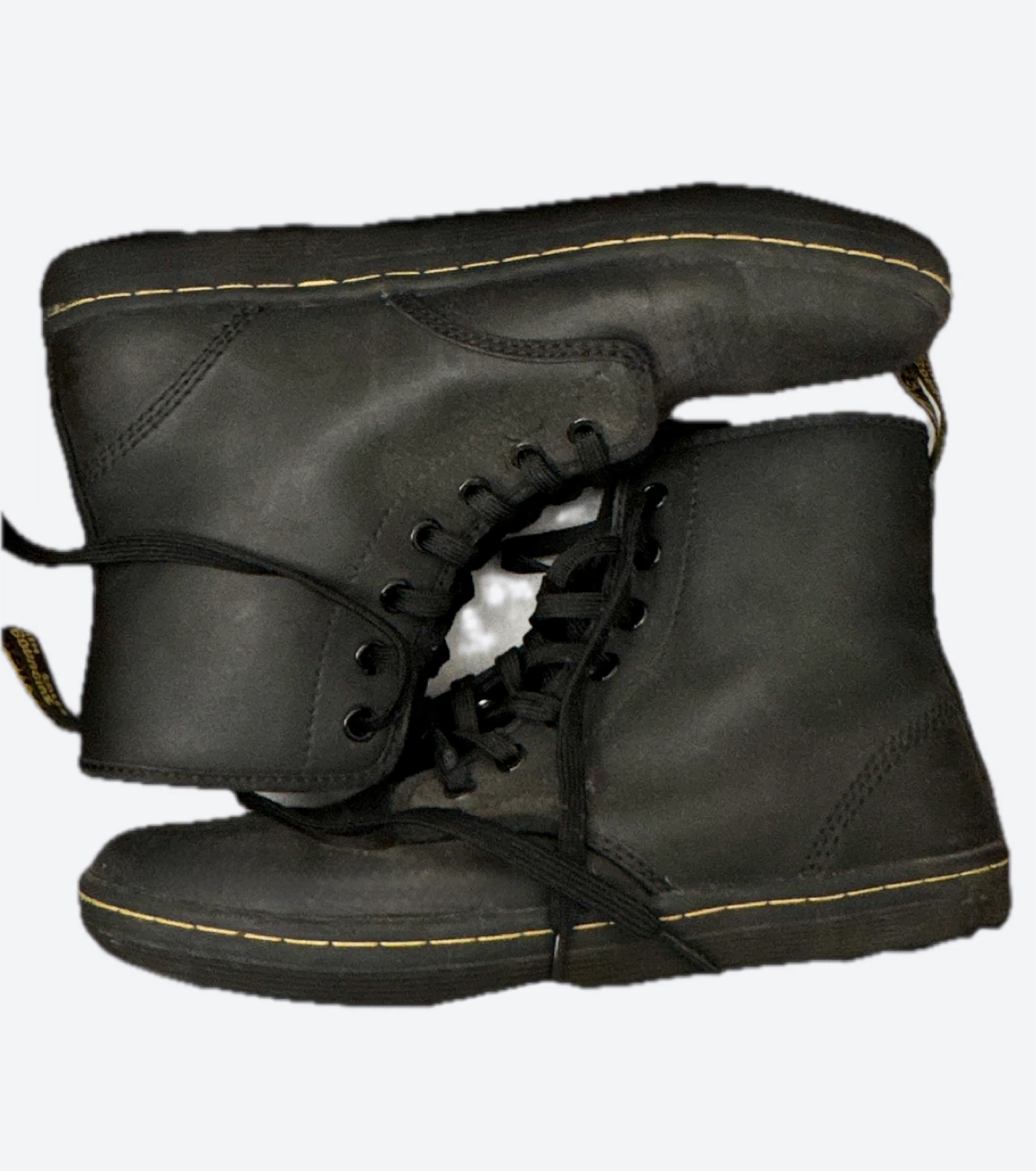 Dr. Martens Women's Shoreditch Leather Boots (DISCONTINUED)