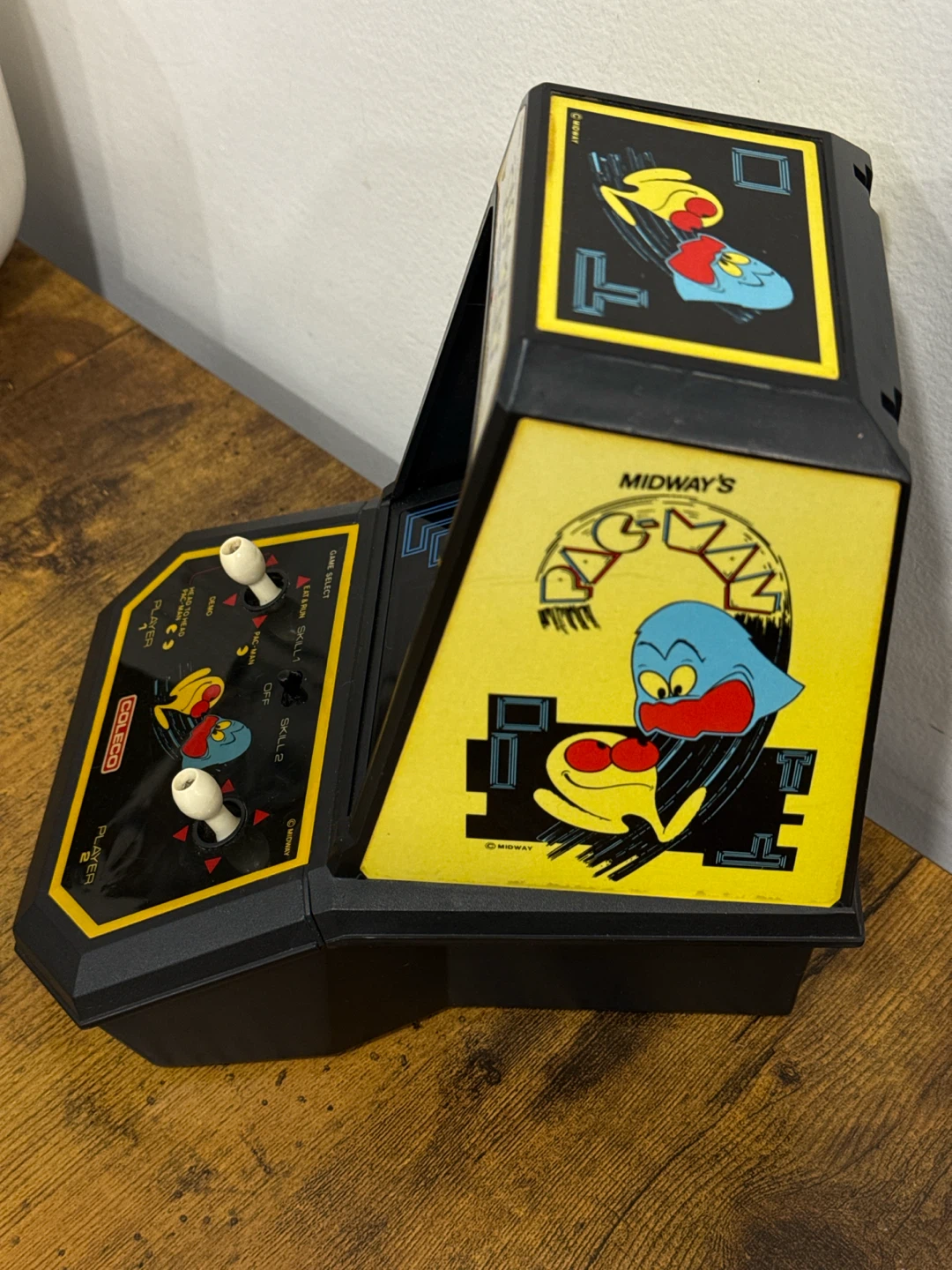 Coleco Pac-Man Electronic Handheld Game 1981 - photo 2
