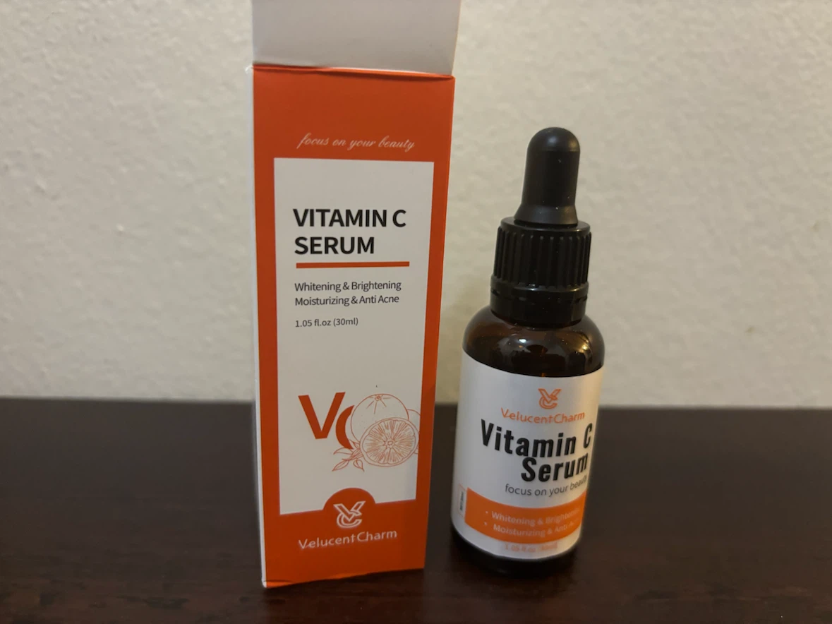 NEW-Velucent Charm Vitamin C Serum 1.05 fl oz