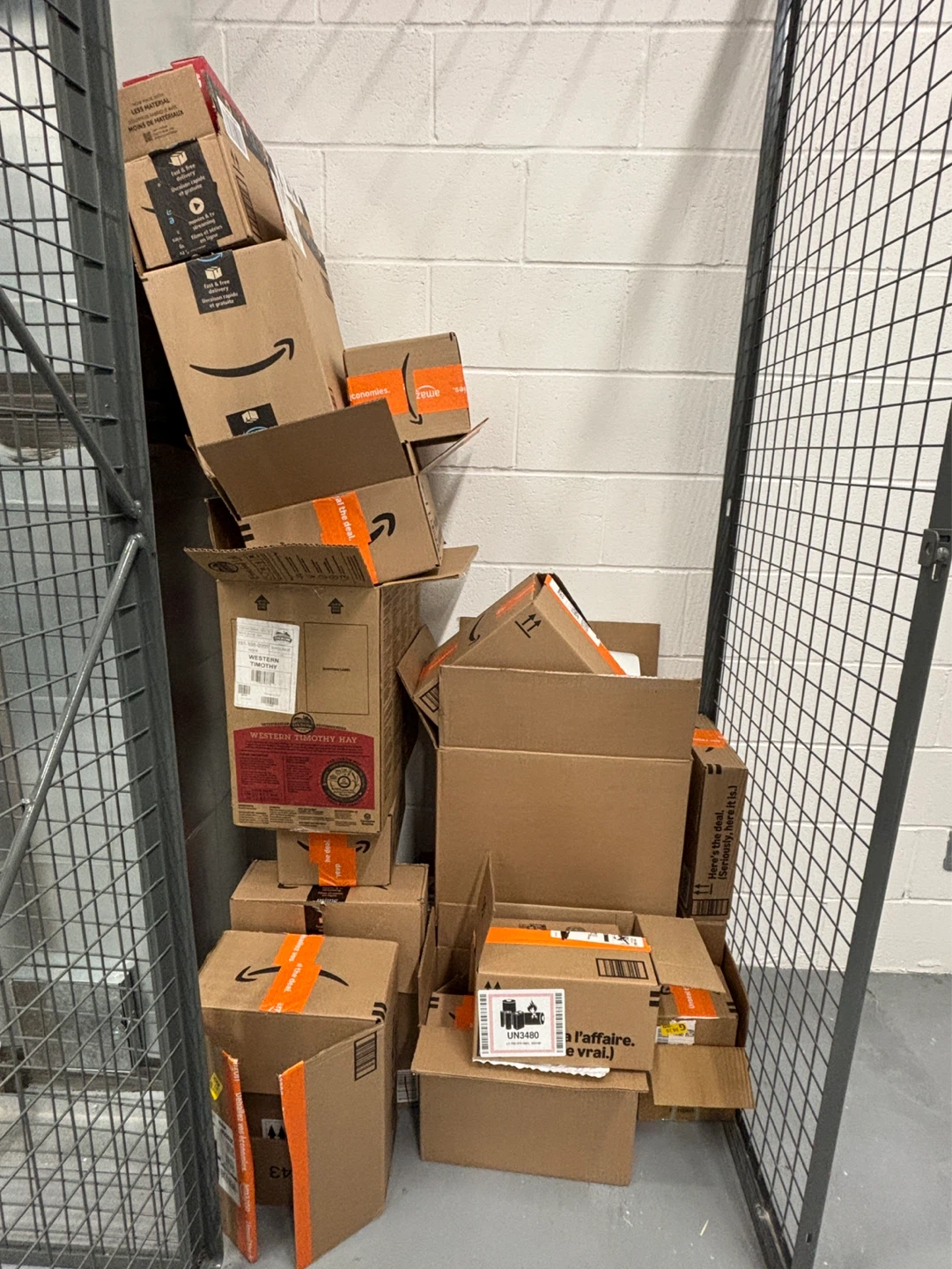 FREE clean cardboard boxes
