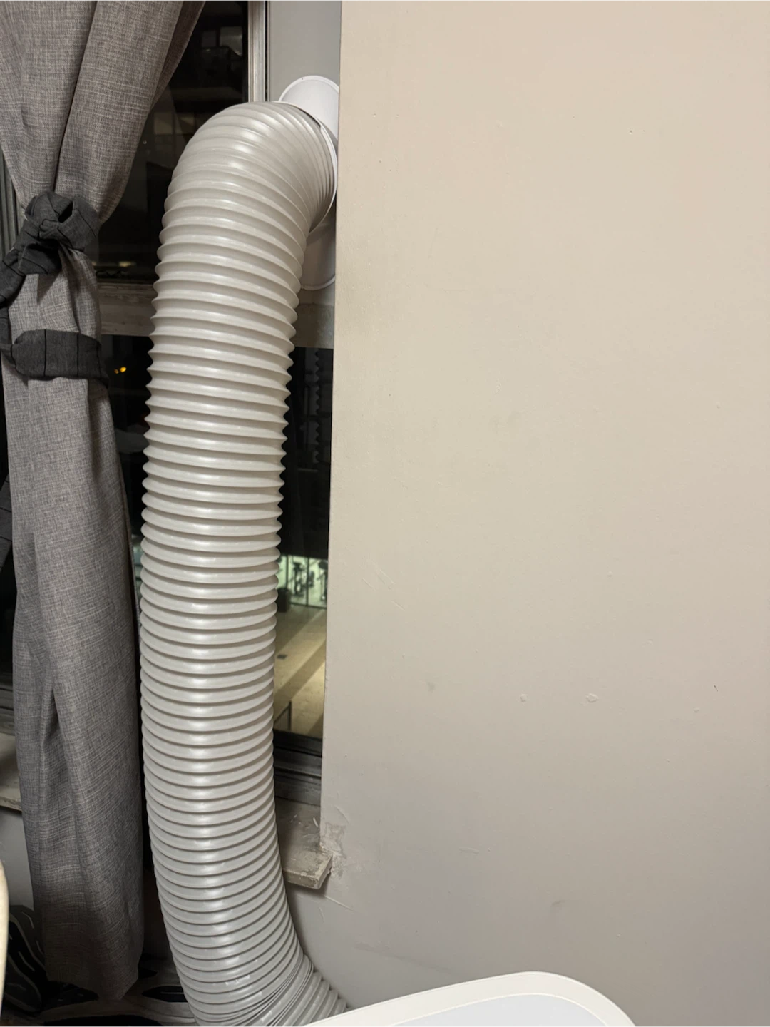 Costway portable air conditioner 12000 BTU - photo 3