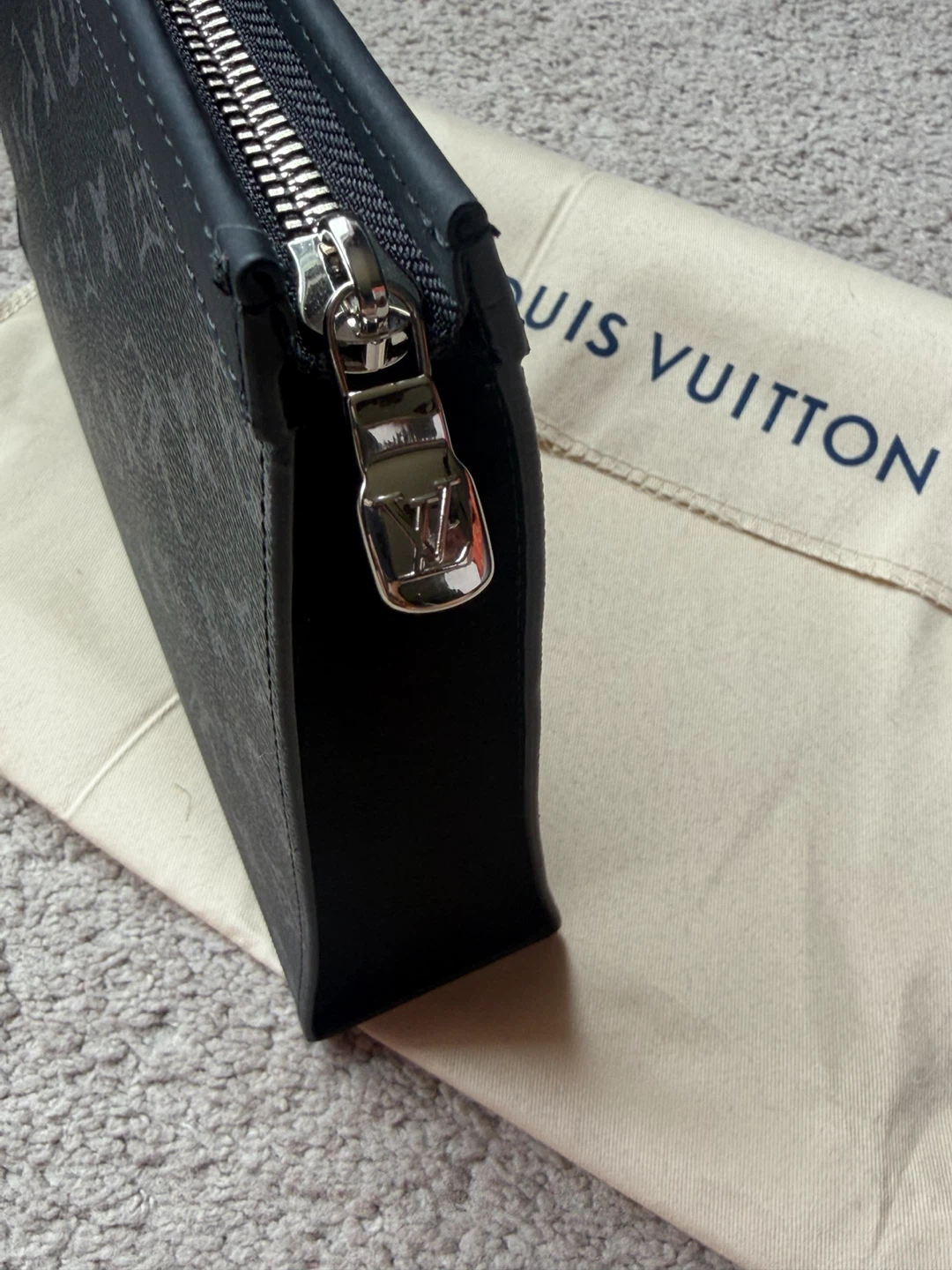 Louis Vuitton Clutch Pouch Bag - photo 3