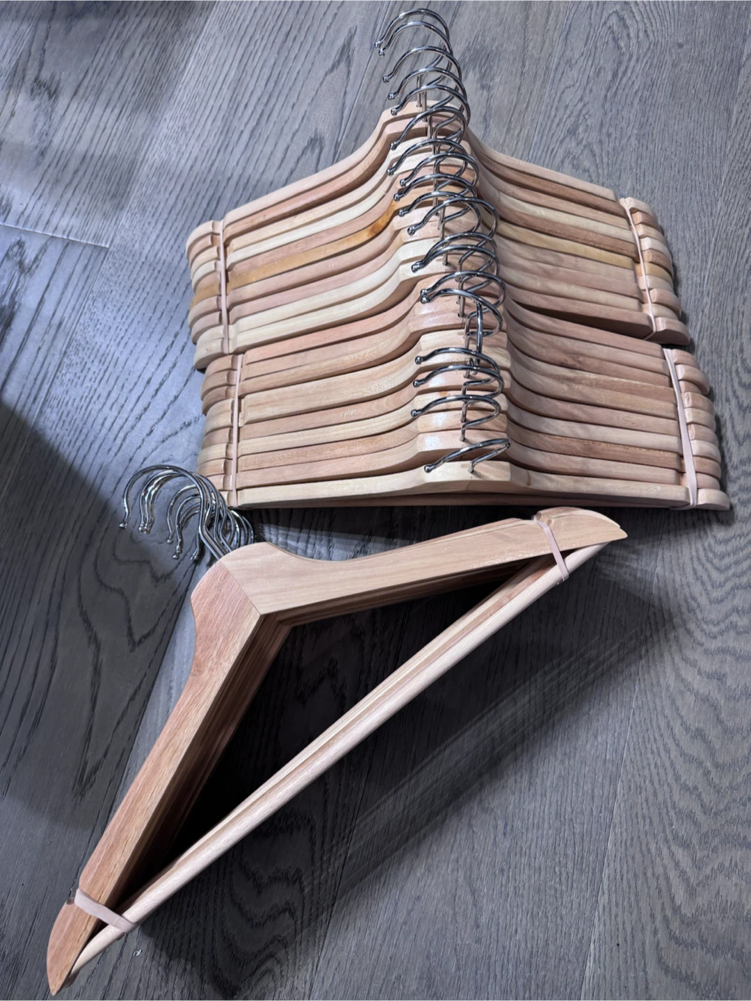 Solid Wood Clothes Hangers – Premium Quality - photo 3