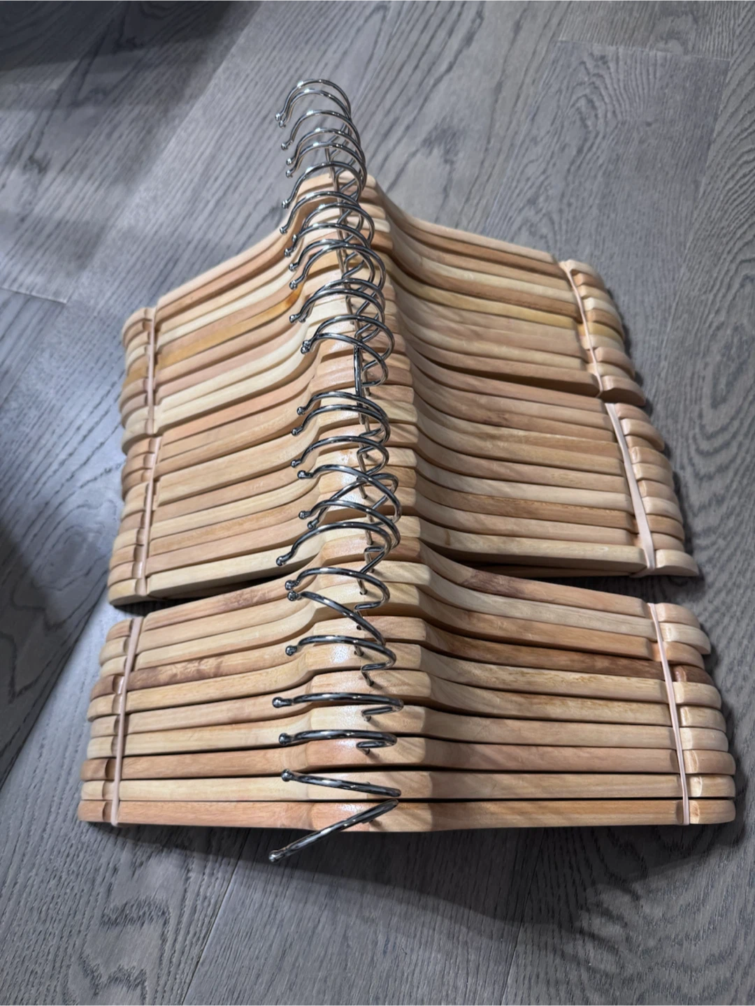 Solid Wood Clothes Hangers – Premium Quality - photo 4