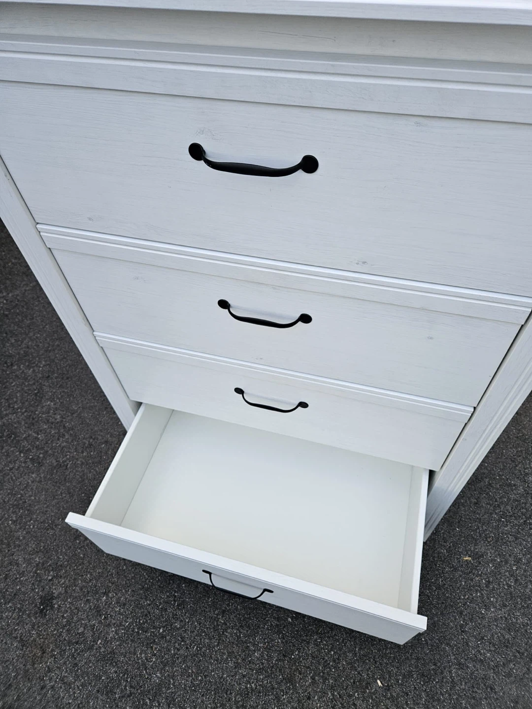 Ikea White 4-Drawer Dresser - photo 3