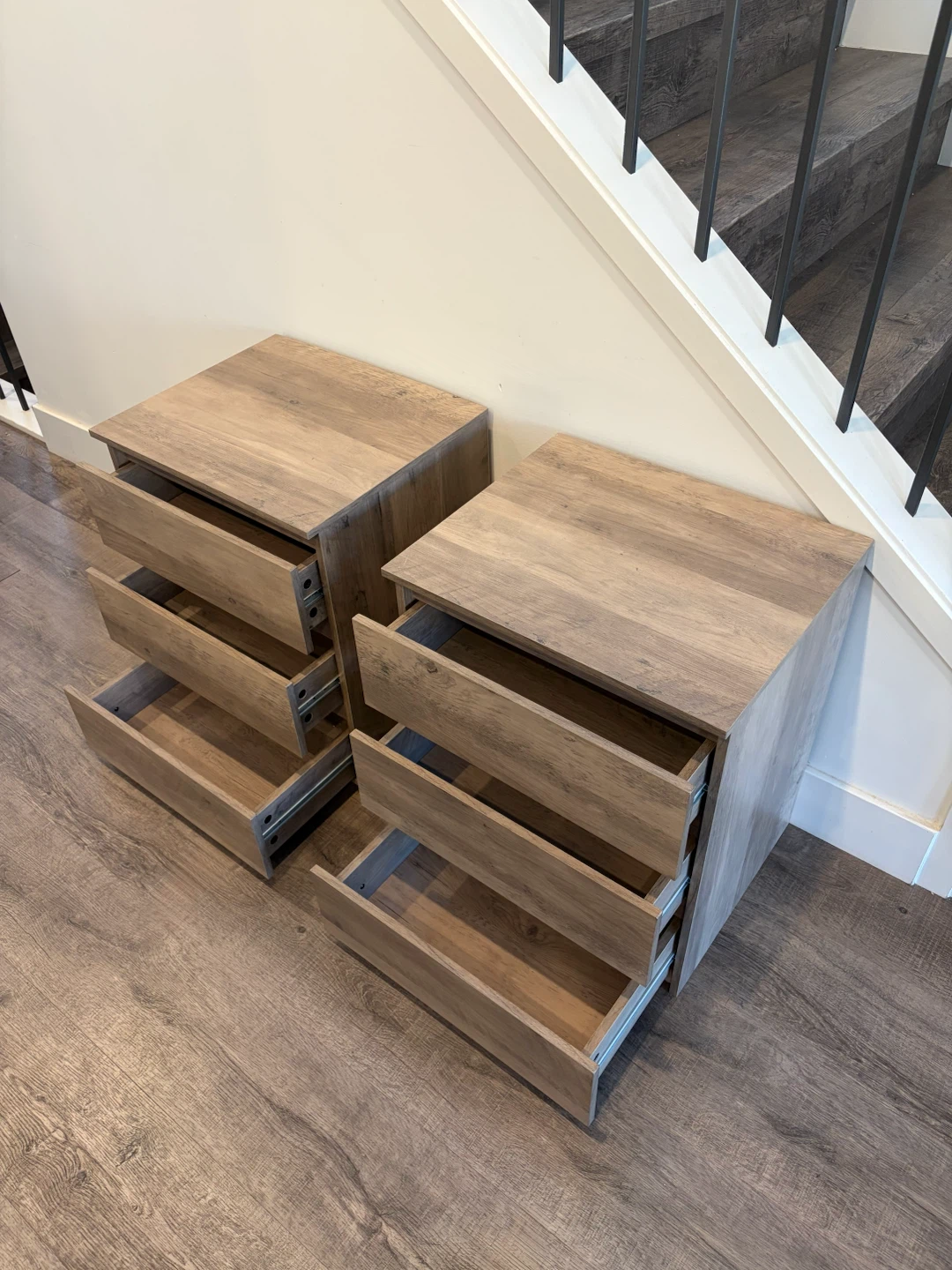 Pair of nightstands / dressers for $100 - photo 3