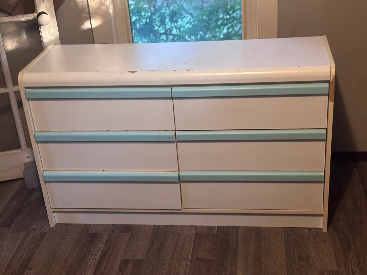 Dresser - photo 2