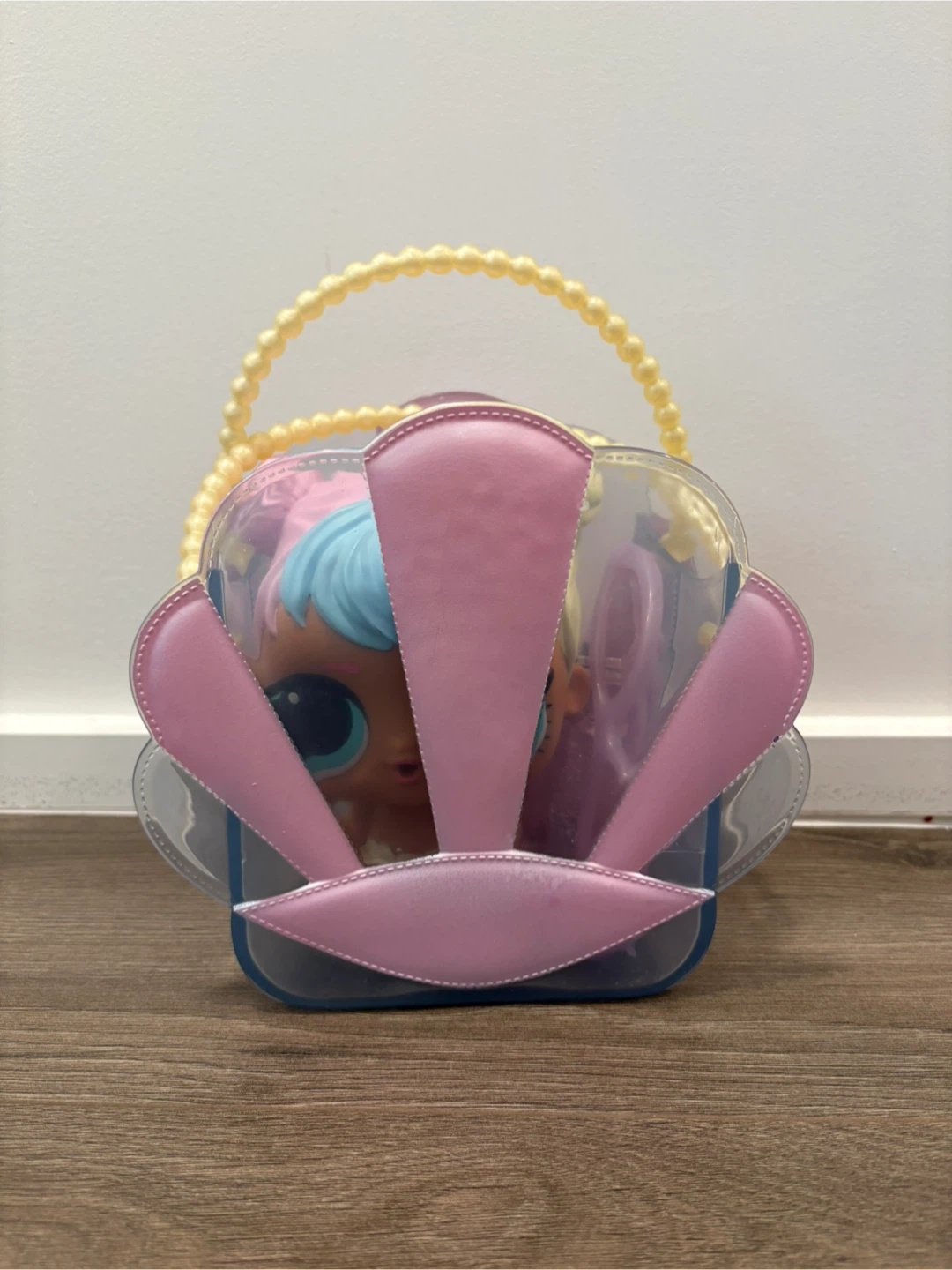 LOL Surprise! OMG Pool Party Fashion Doll