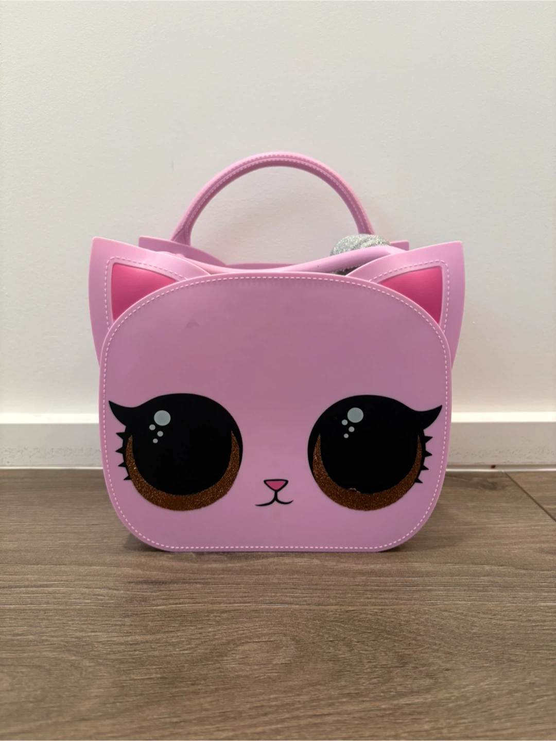 LOL Surprise! Doll with Cat Purse Playset