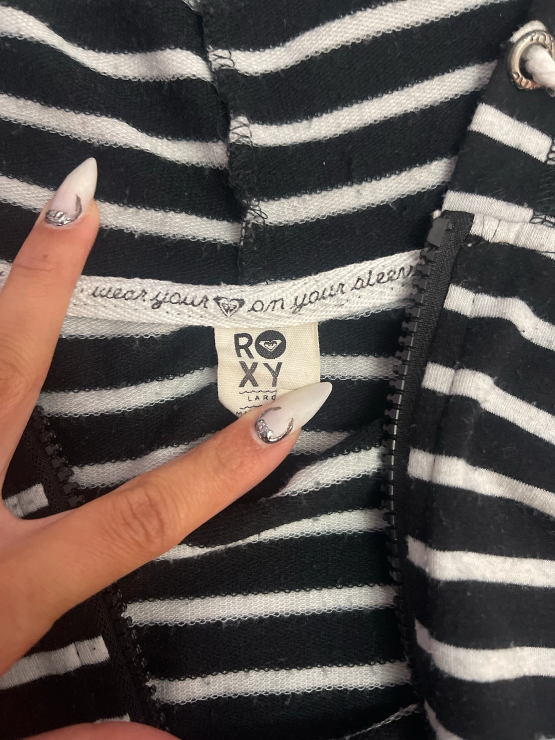 Y2K Striped Zip-Up Hoodie - photo 2