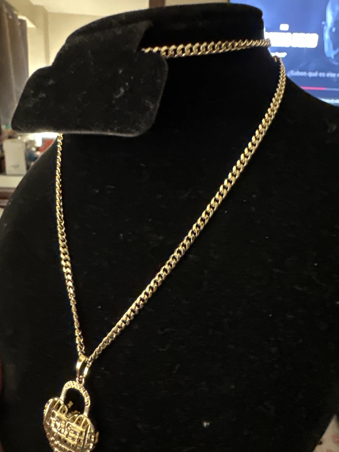 14k Gold laminated Heart Lock Pendant Necklace - photo 4