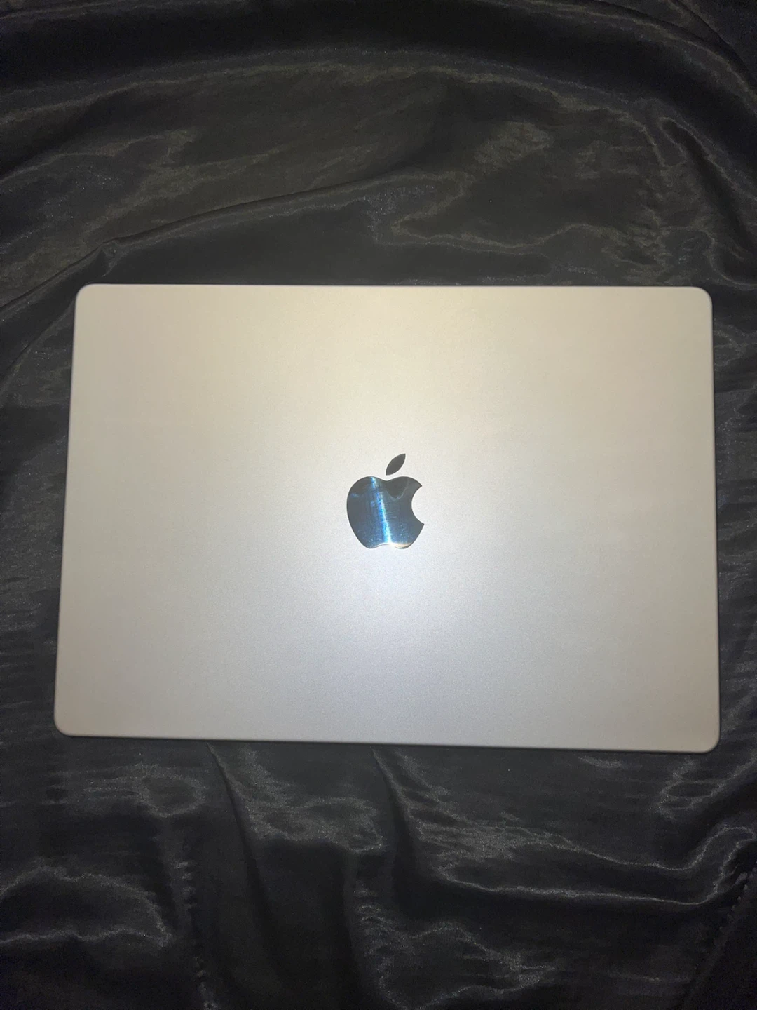 Apple MacBook Pro 14-inch M1 Pro, 32GB RAM, 1TB SSD - photo 2