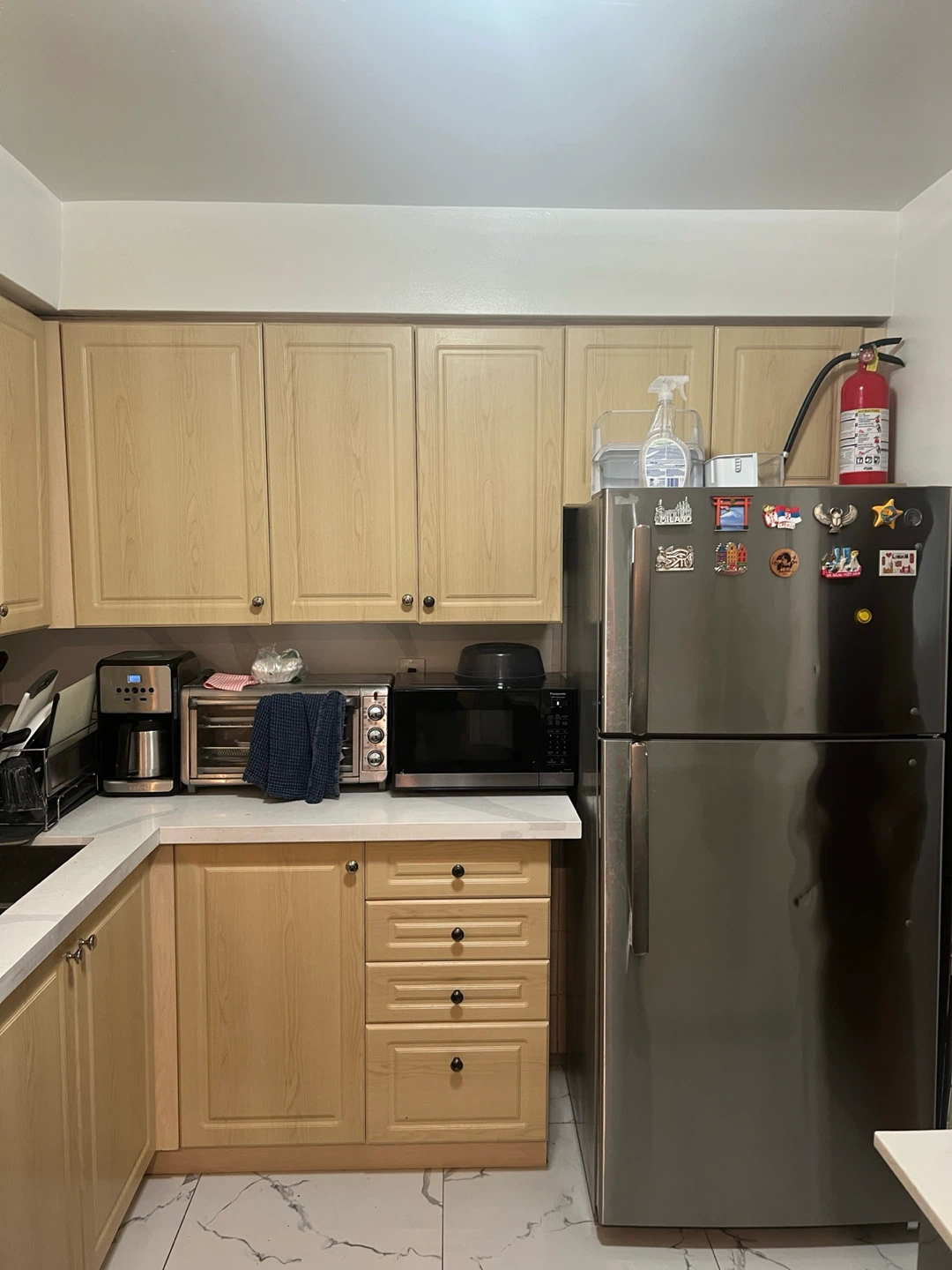 Room in Condo Etobicoke - Furnished All Inclusive Sep 1 $1100 - photo 5