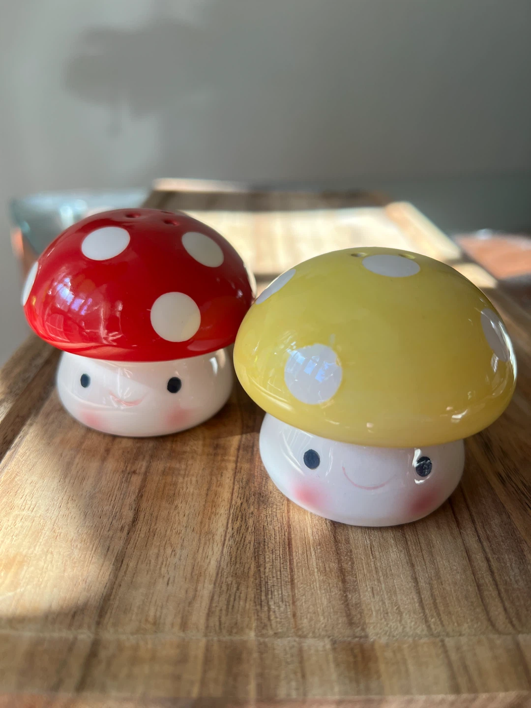 Mushroom Salt and Pepper Shakers Set - photo 3