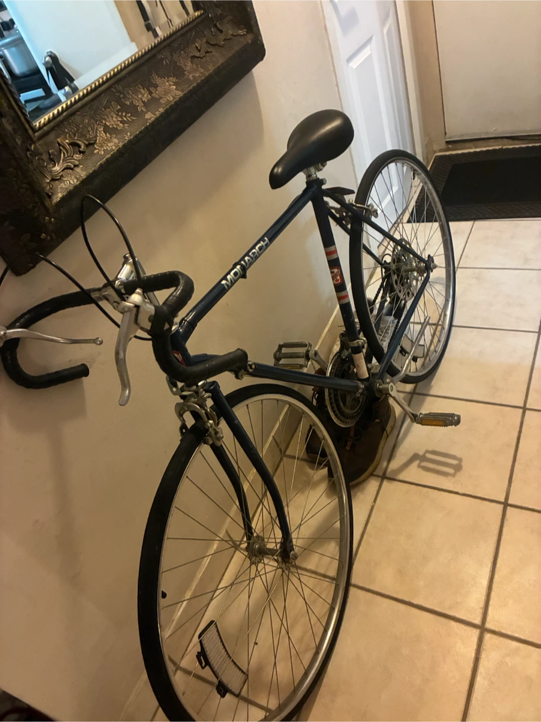 Monarch Bicycle - photo 2