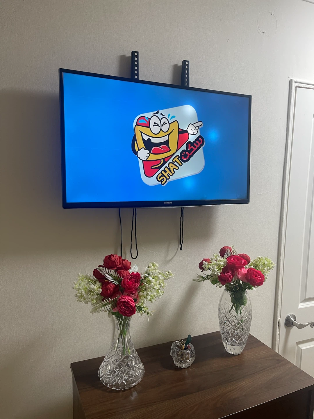 Samsung Smart TV 32” - photo 2