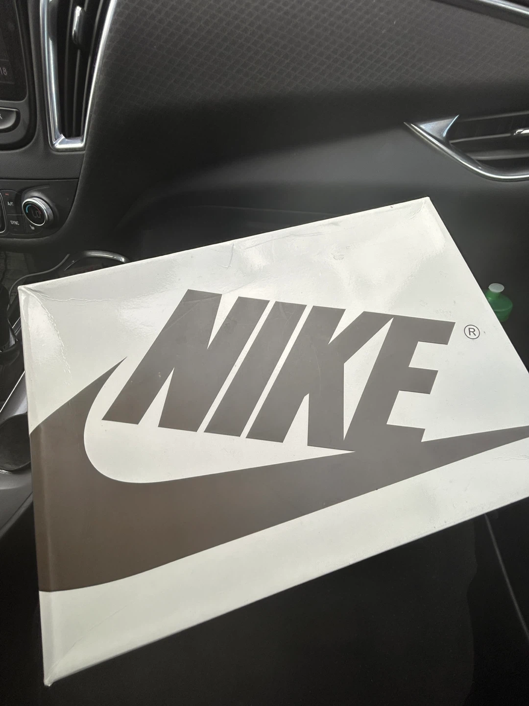 Nike Dunk Low SE "Grey/Yellow" Sneakers
