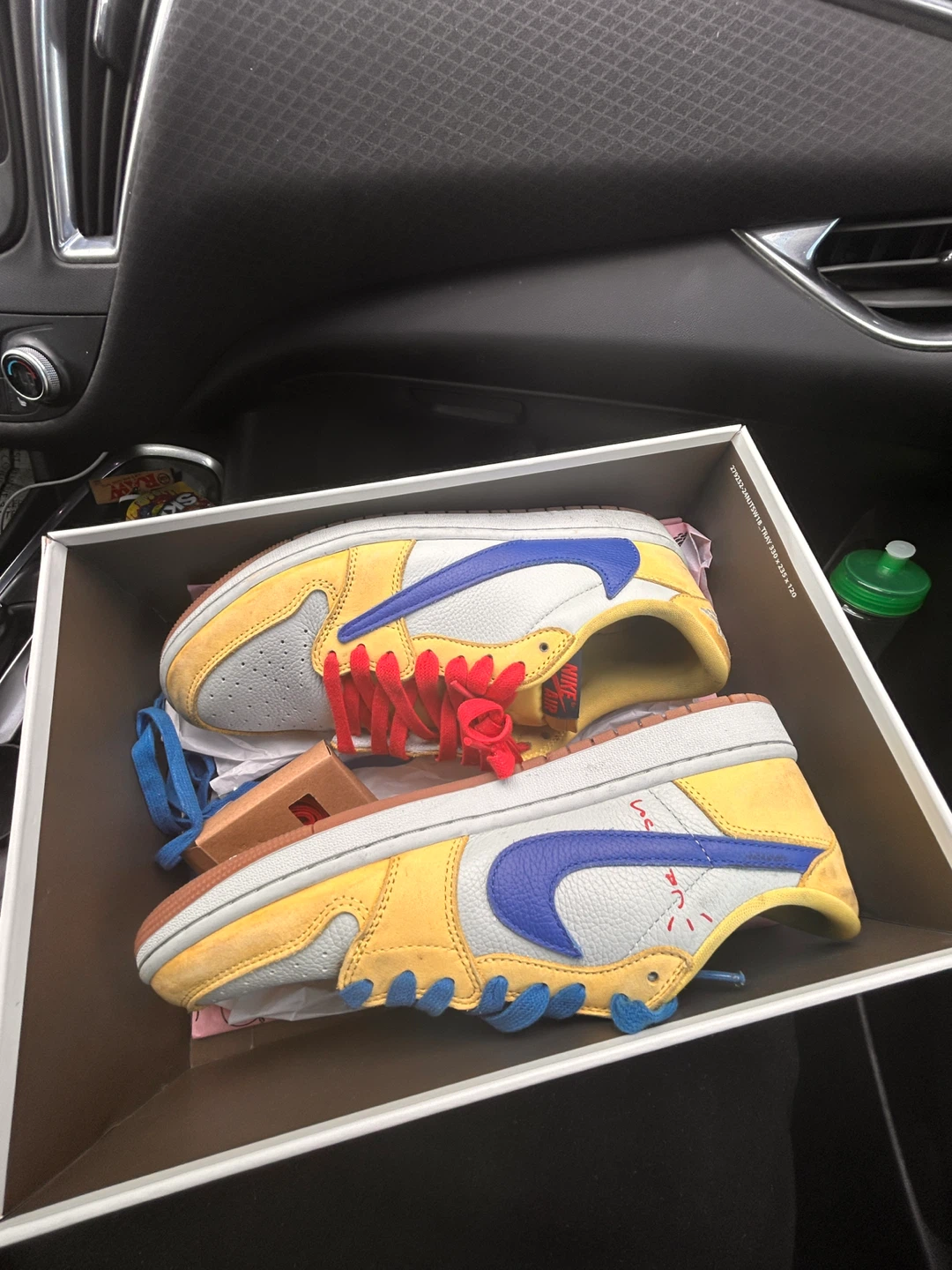 Nike Dunk Low SE "Grey/Yellow" Sneakers - photo 2