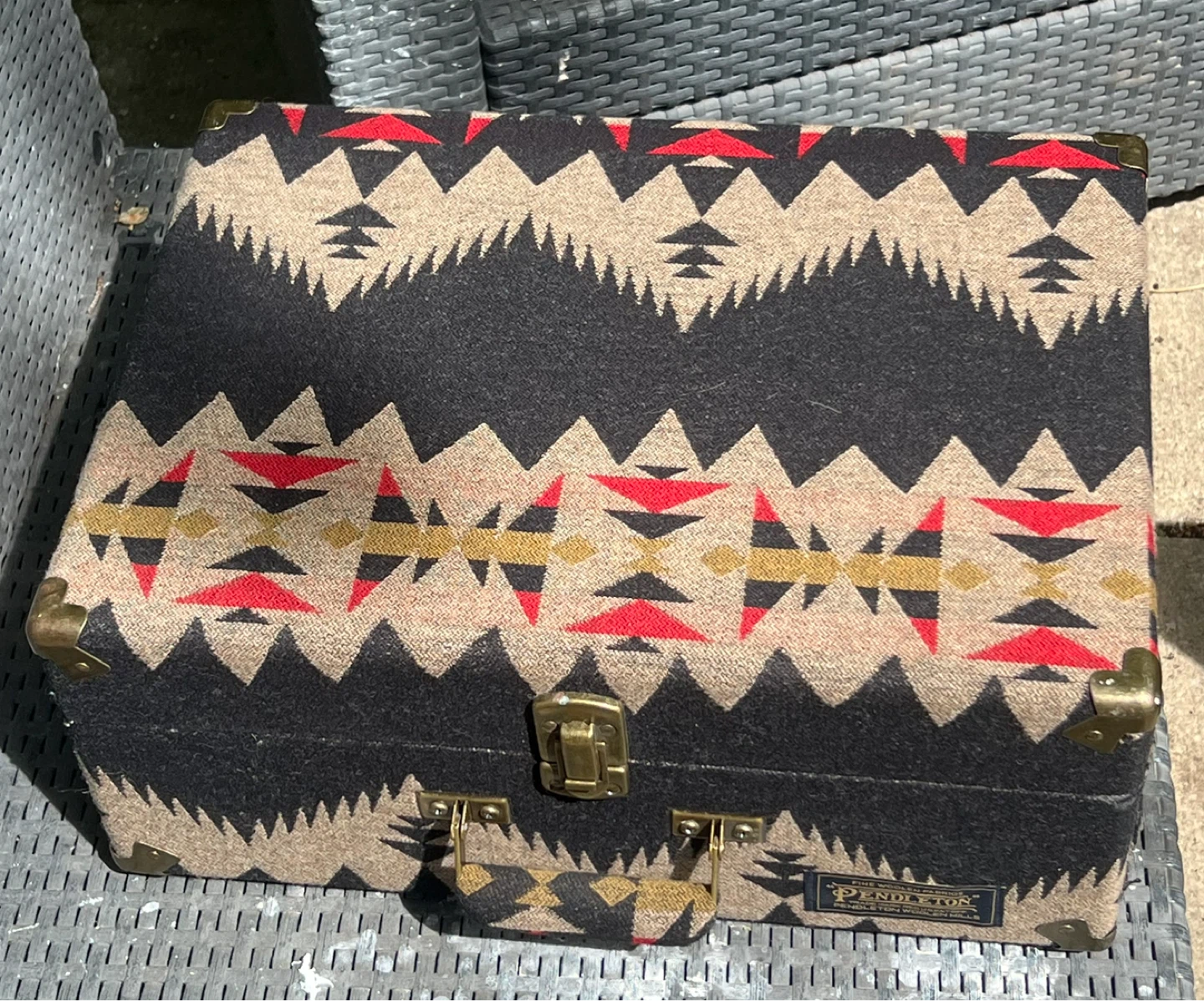 Crosley Pendleton Record Player - photo 2