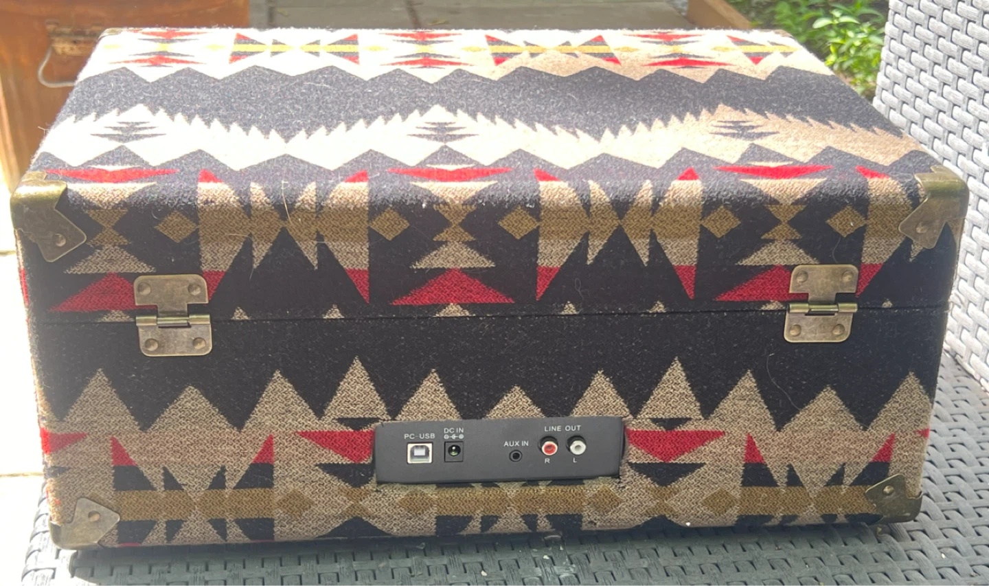 Crosley Pendleton Record Player - photo 3
