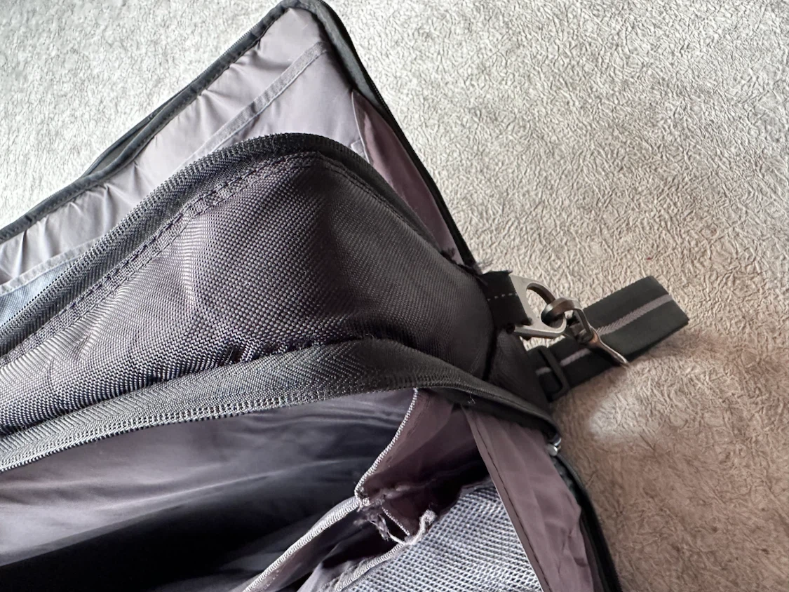 Dell Black Laptop Bag with Shoulder Strap - photo 5