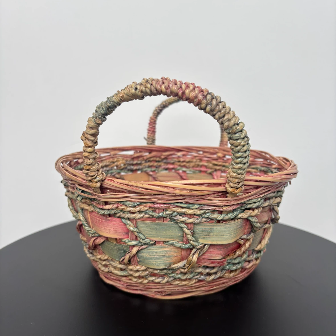 Wicker Basket - photo 3