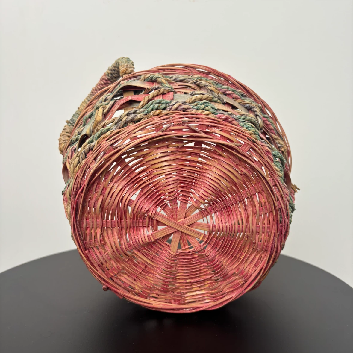 Wicker Basket - photo 5