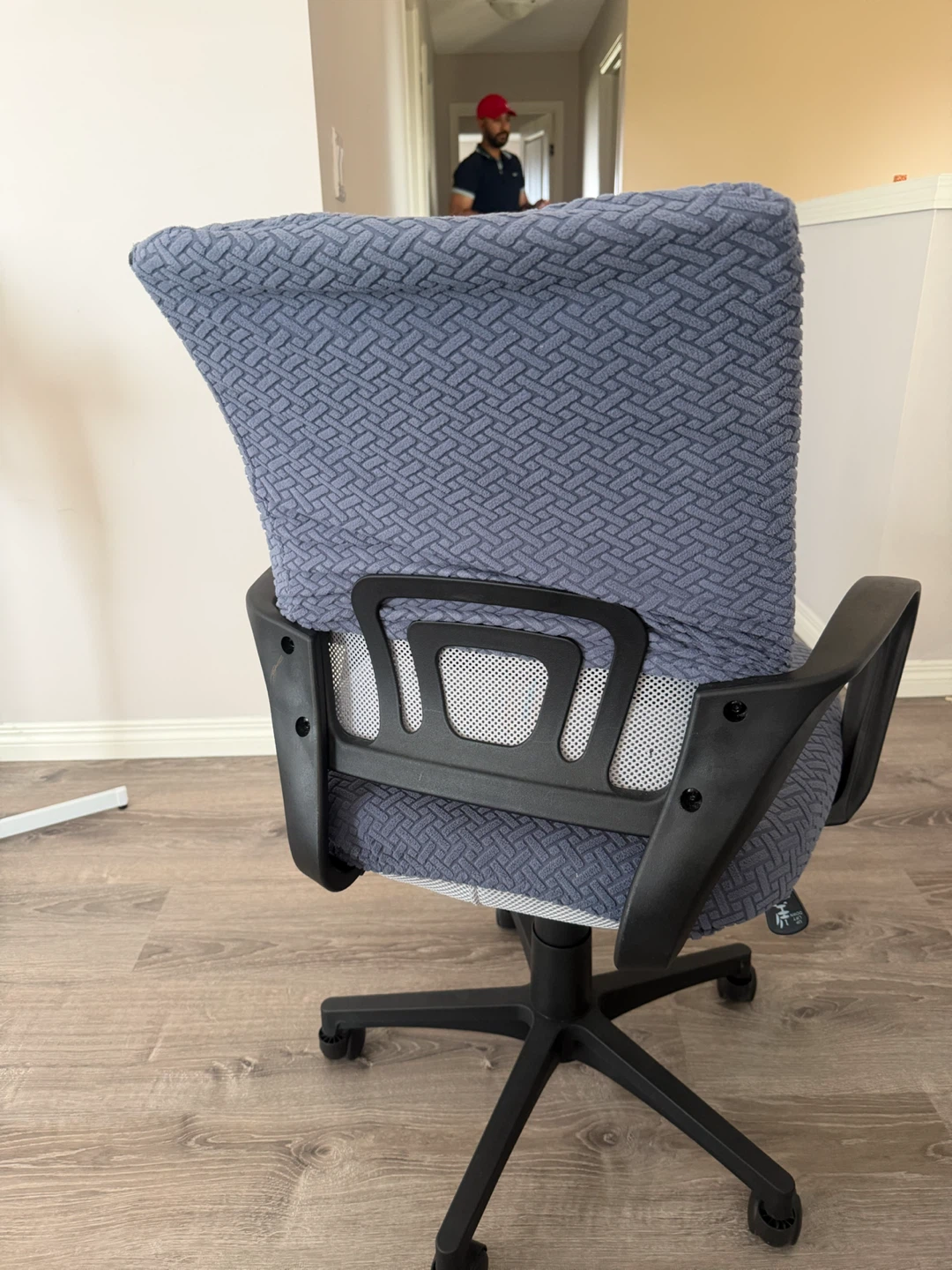 Office Chair - photo 2