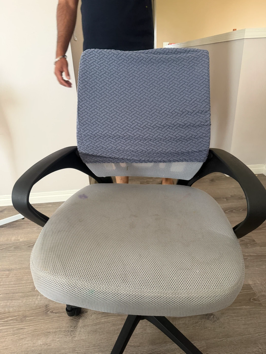 Office Chair - photo 3