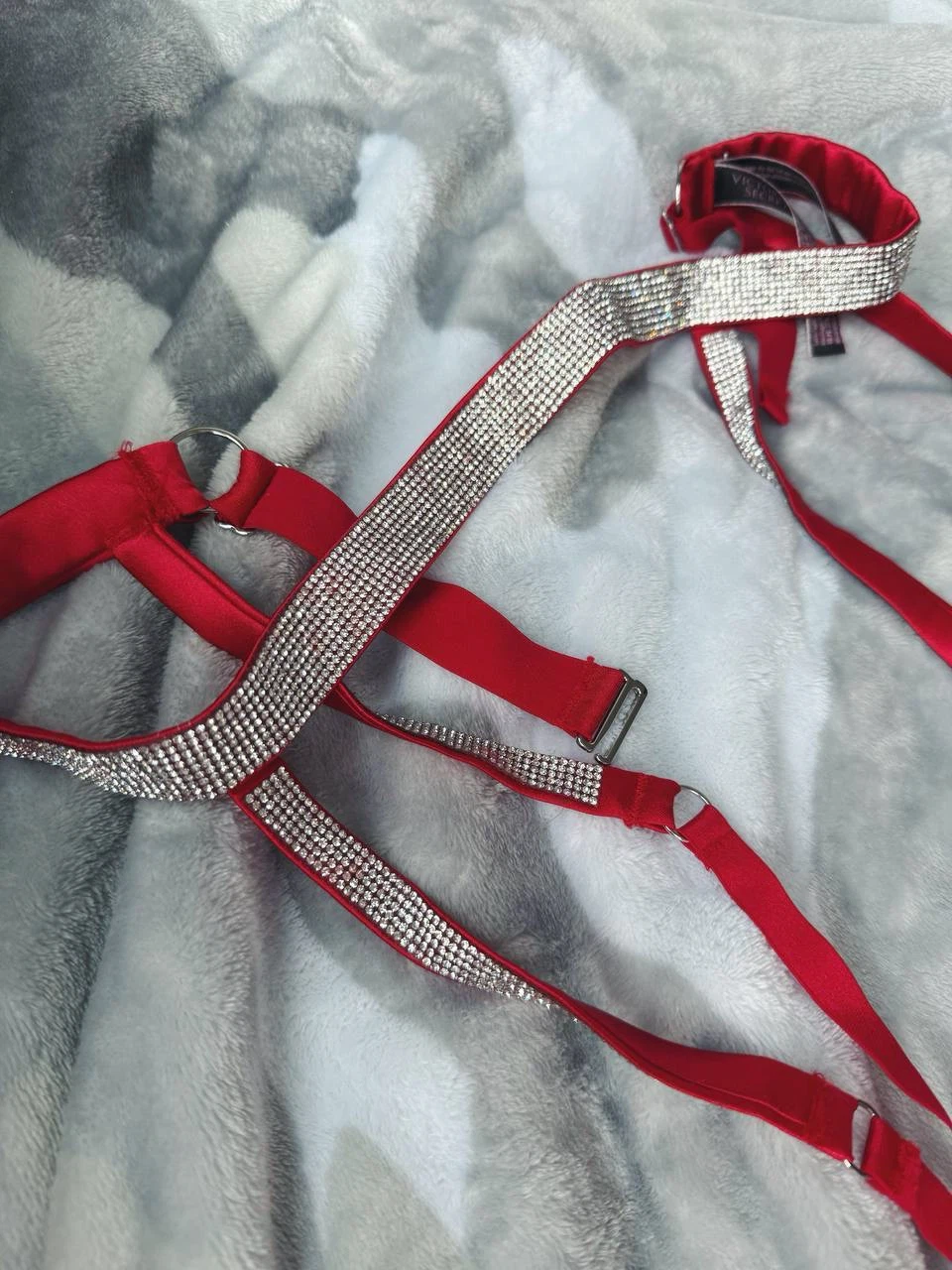 Victoria's Secret Red Rhinestone Garter Belt - photo 2