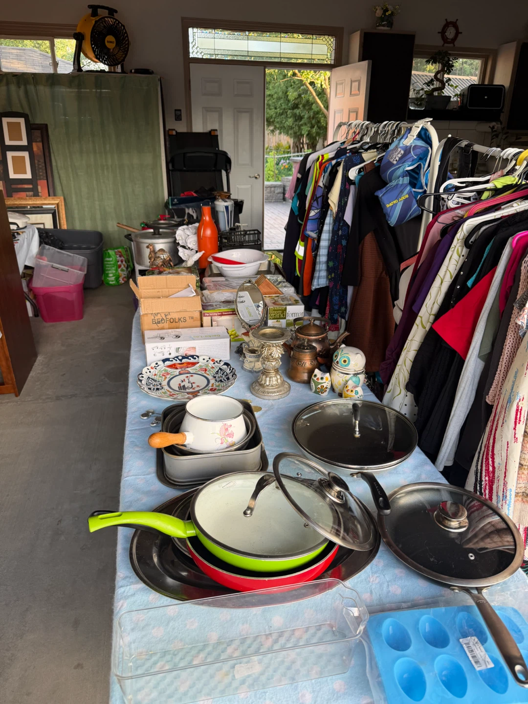 Huge Garage Sale 642 Gardenvale road - photo 4