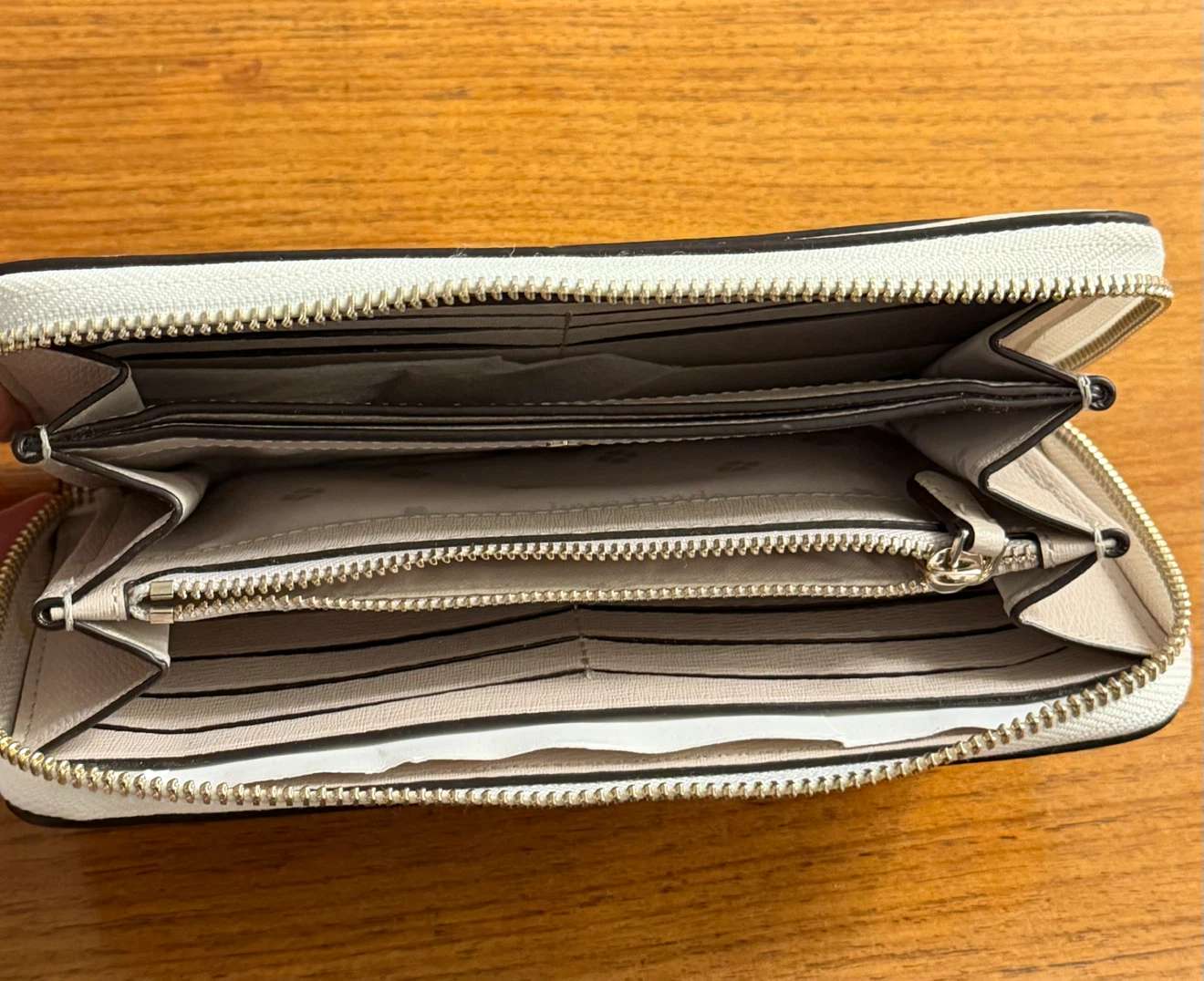 Kate Spade Zip Around Wallet - photo 3