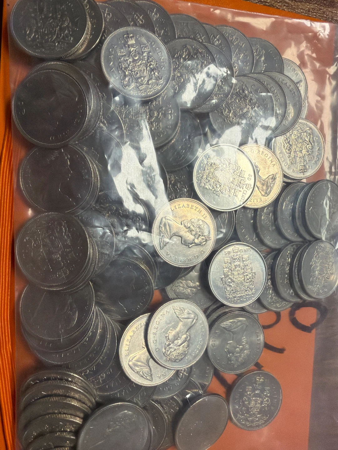 100 Assorted Canada 50 Cent Coins Collection - photo 2