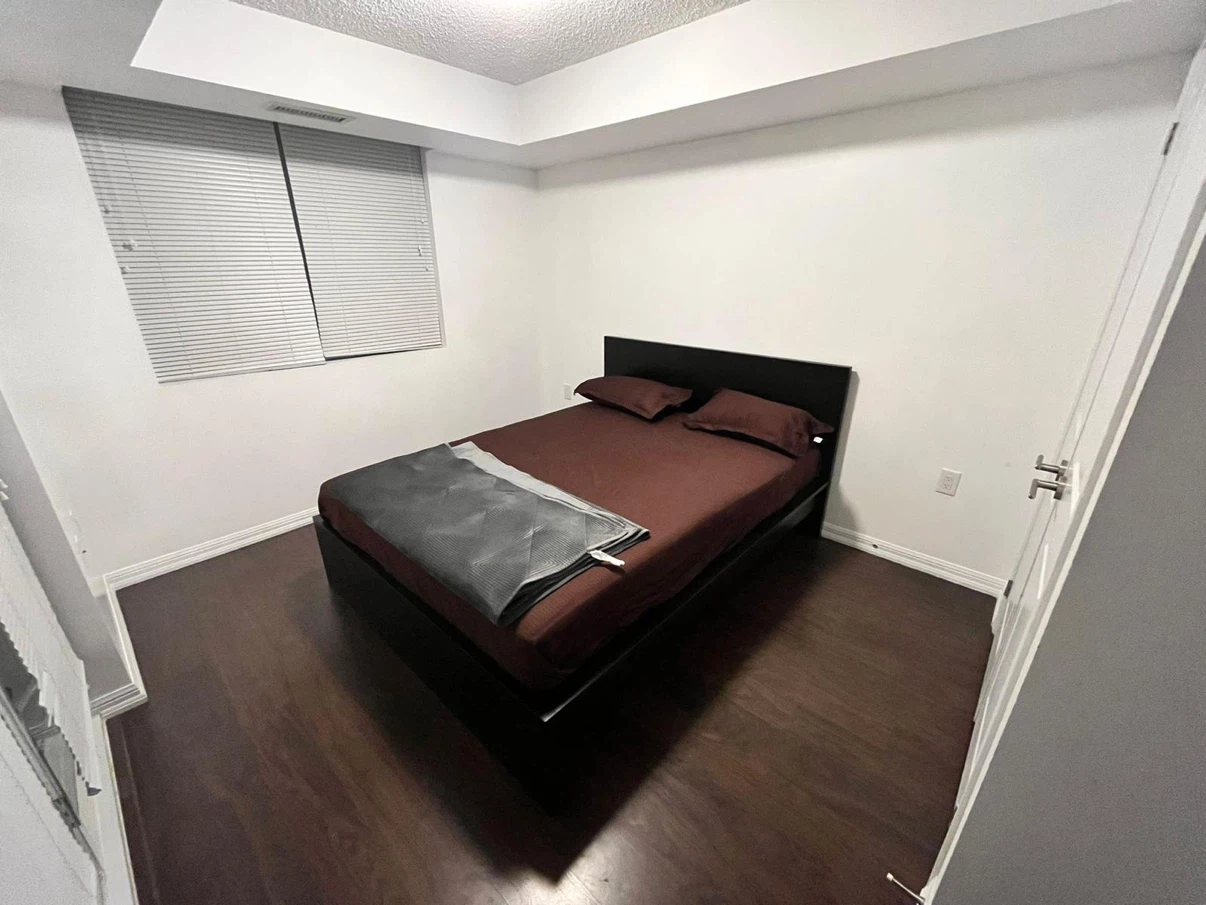 IKEA MALM Bed Frame - Black ( Queen ) - photo 3