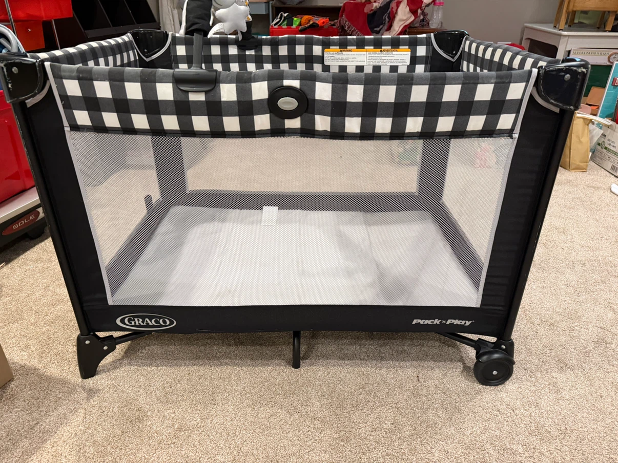 Graco Pack 'n Play Playard - photo 2