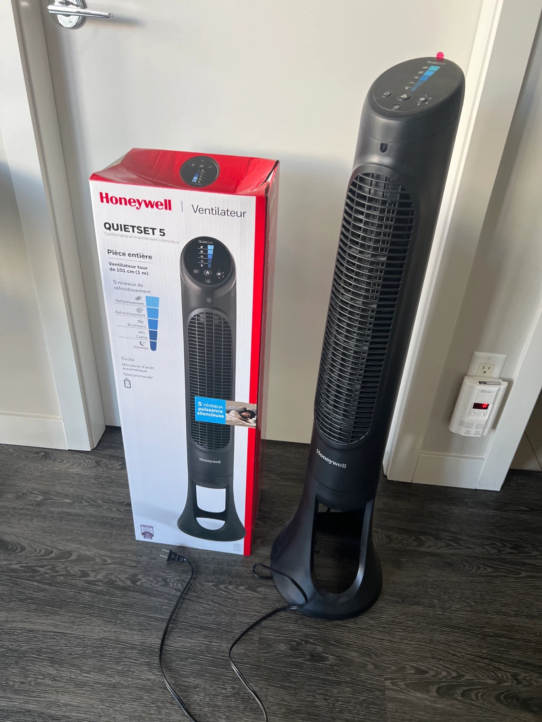 Honeywell Quiet Tower Fan - Black