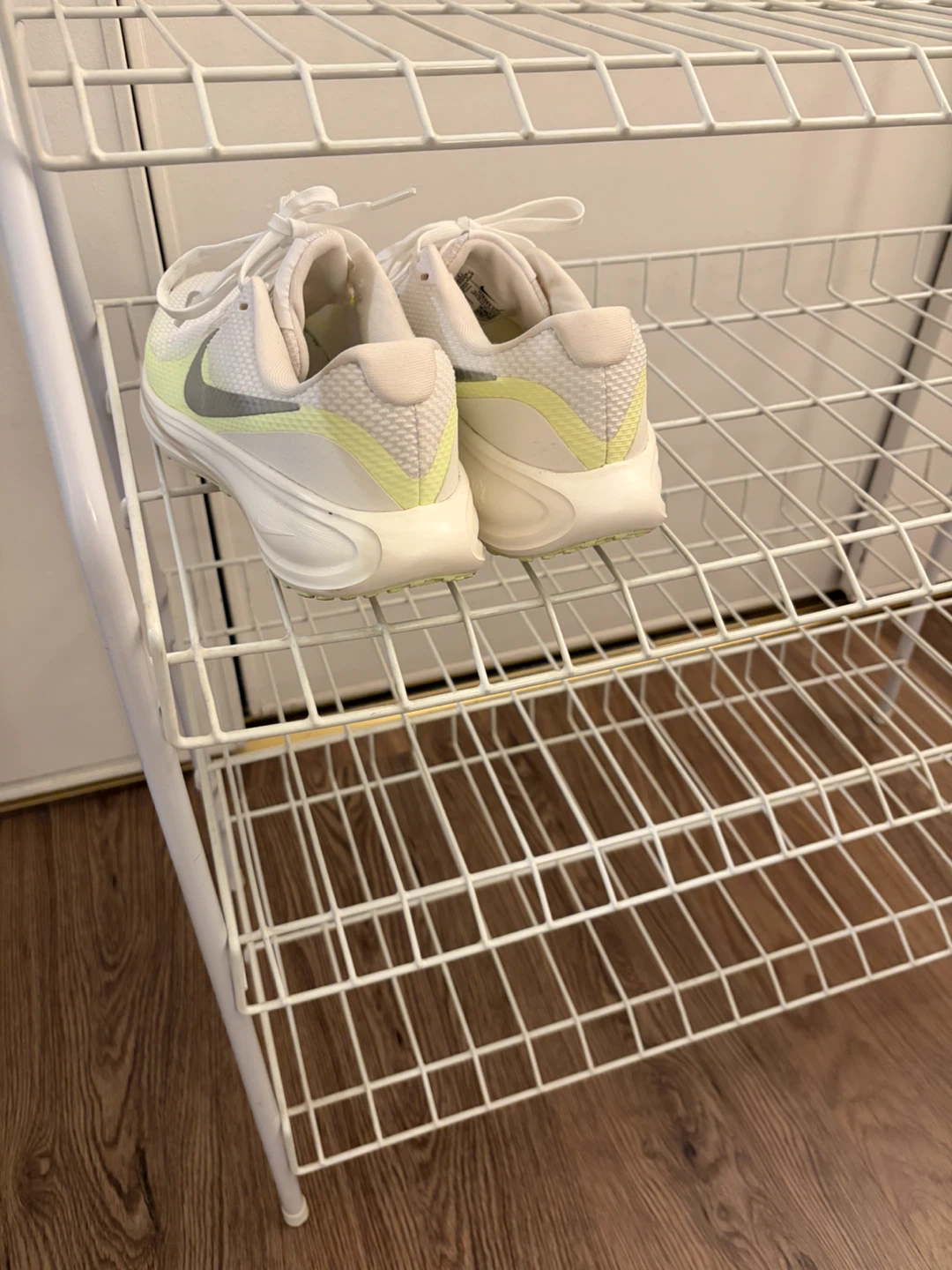 Rubbermaid 4-Tier Shoe Shelf - photo 3