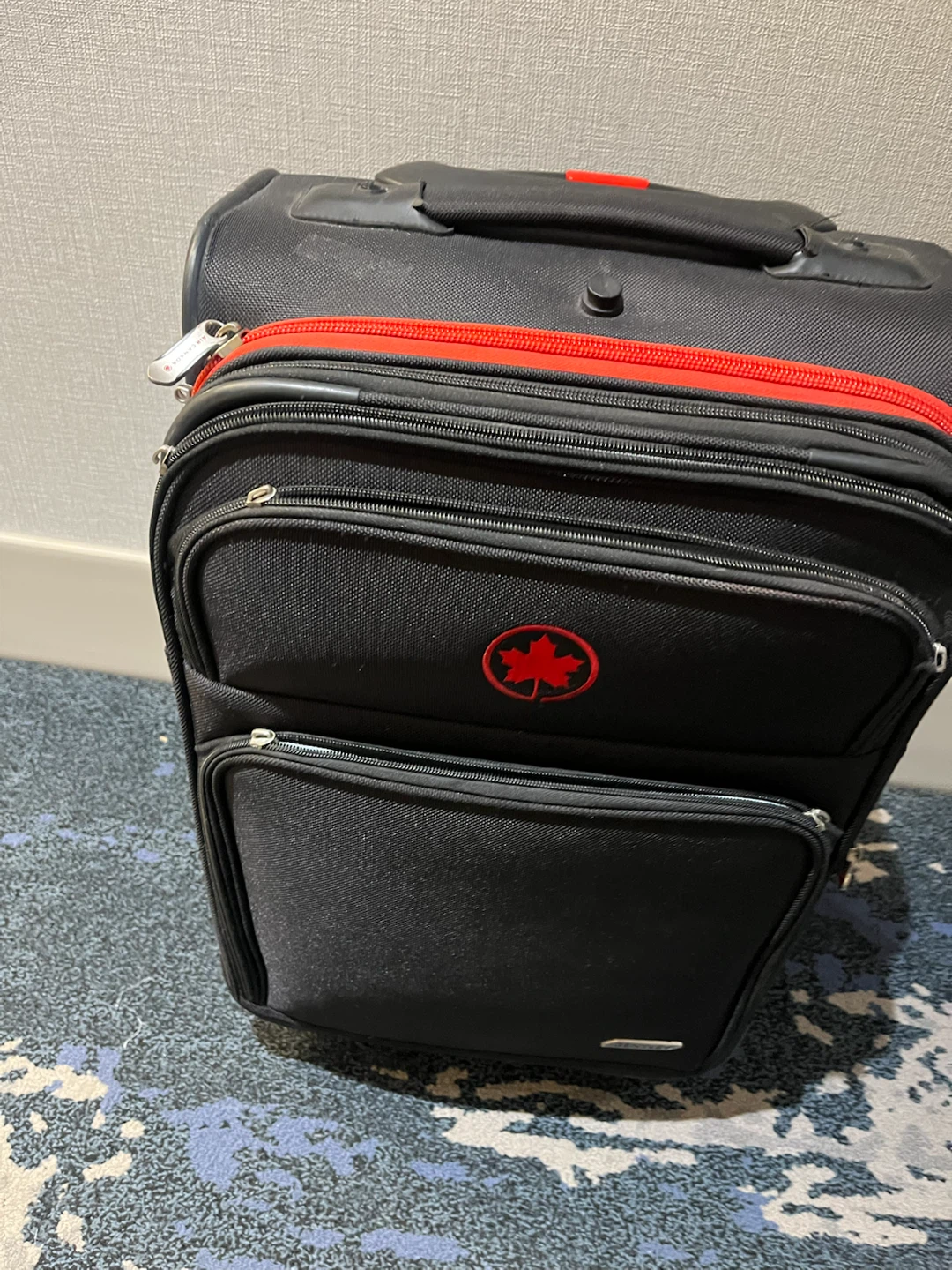 Bentley Black Rolling Carry-On Luggage 22"