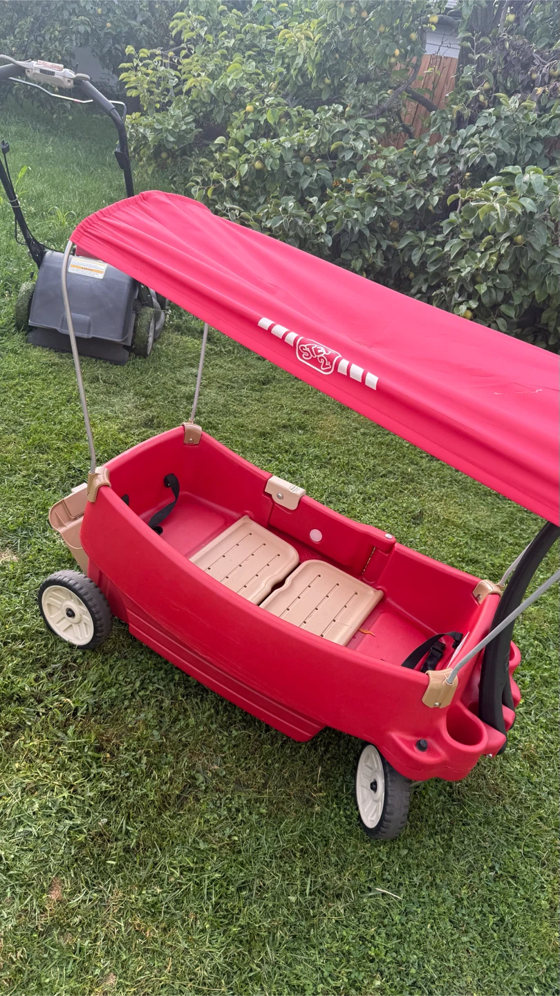Step2 Red Wagon with Canopy check more pictures - photo 5