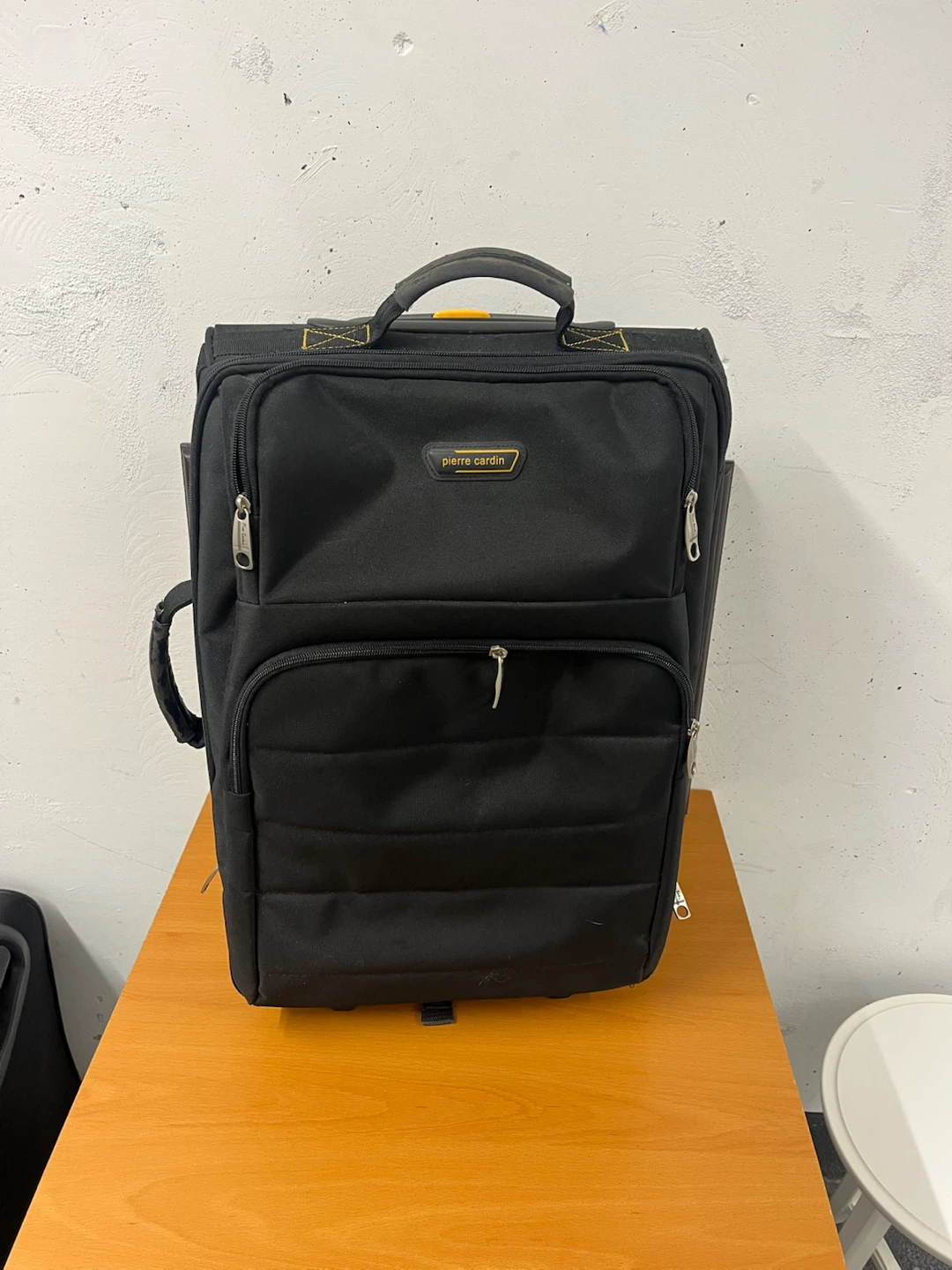 Pierre Cardin Black Rolling Luggage Suitcase - photo 5