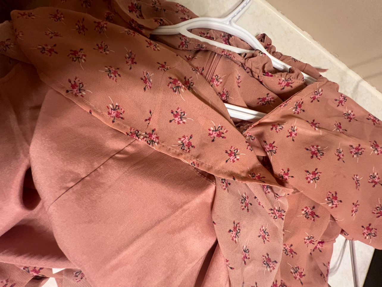 Pink floral dress with ruffles - photo 4