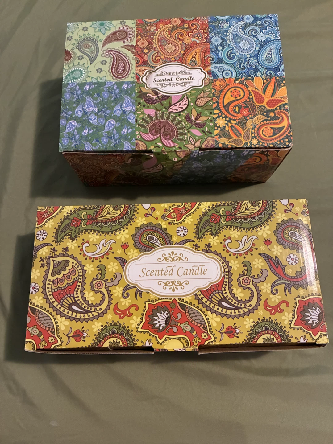 Sets of Scented Candles in Decorative Tins
