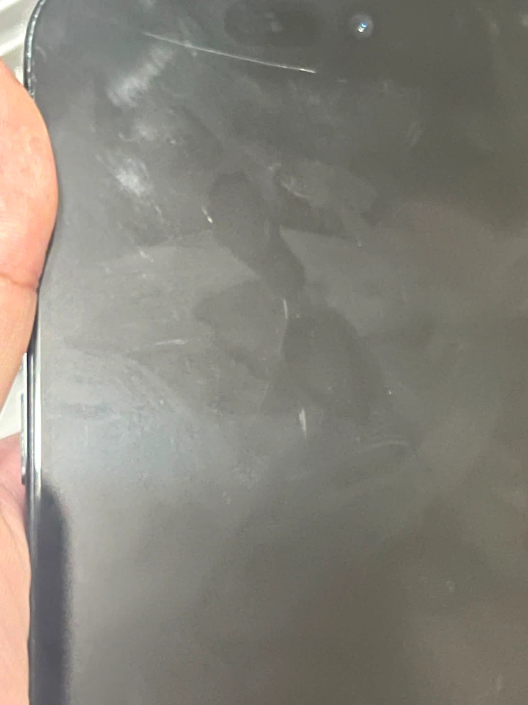 iPhone 15 - photo 2
