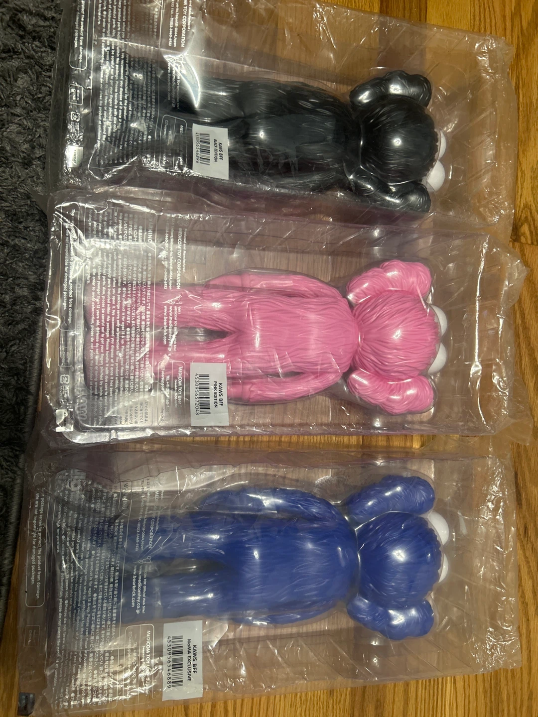 Kaws BFF Set of 3 - photo 3