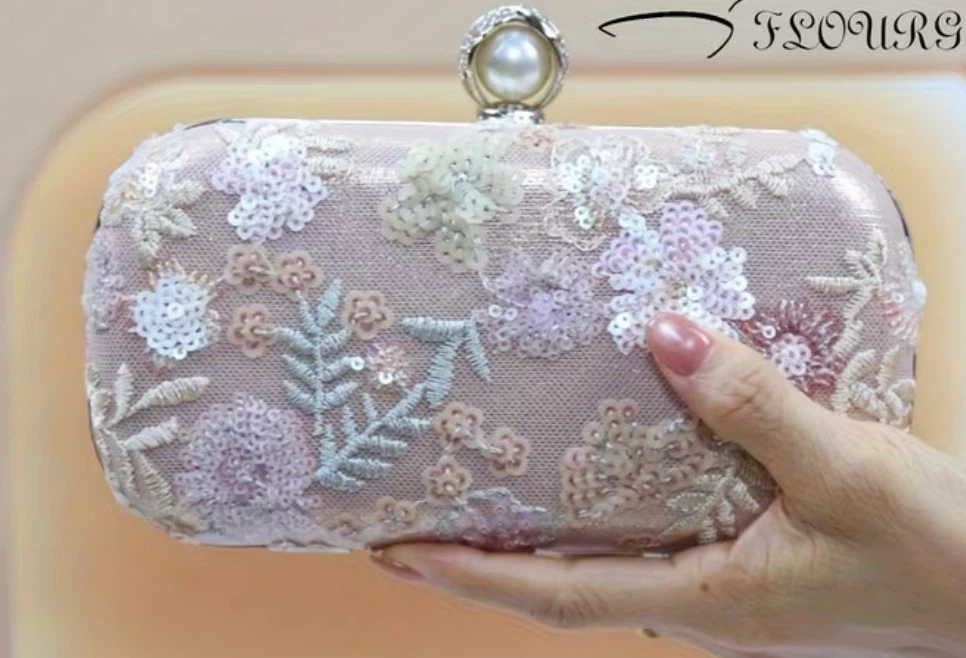 Embroidered Evening Clutch Bag - photo 4