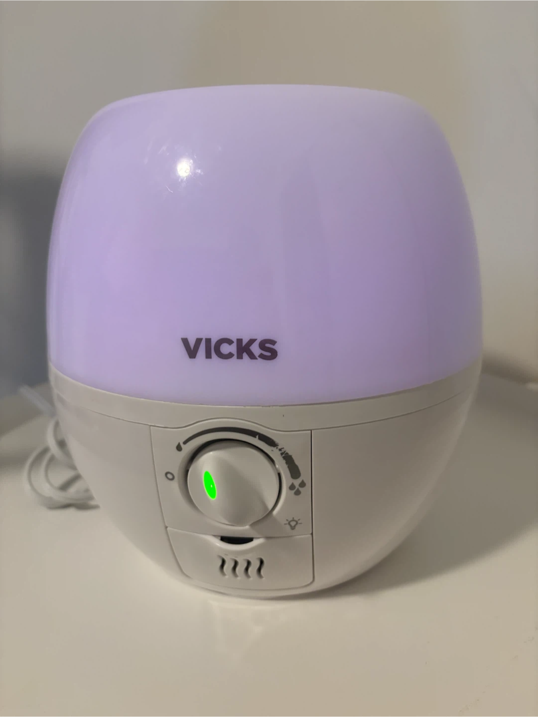 Vicks 3-in-1 SleepyTime Humidifier, Diffuser, and Night-Light - photo 5